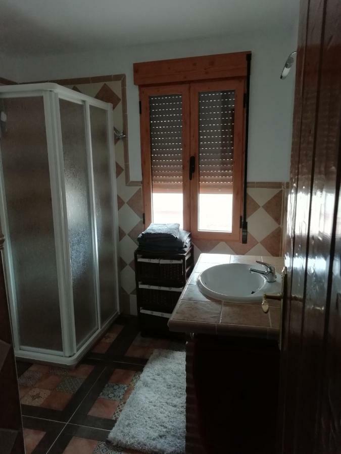 살로브라 Casa Rustica De Pueblo En Sierra De Alcaraz 빌라 외부 사진