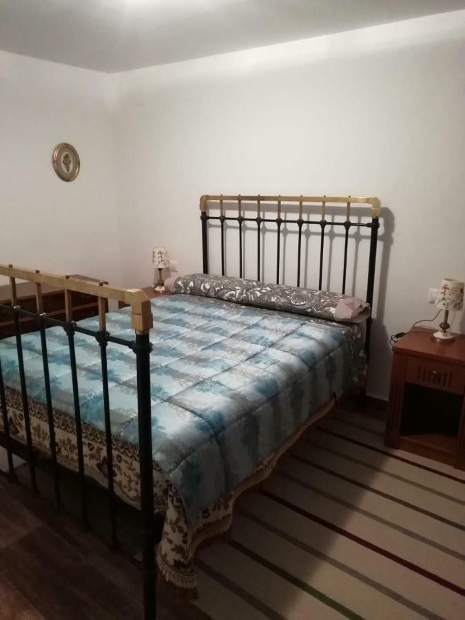 살로브라 Casa Rustica De Pueblo En Sierra De Alcaraz 빌라 외부 사진